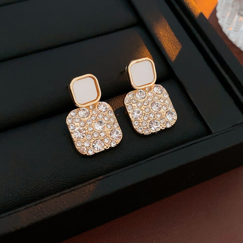 Silver Needle European And American Vintage Crumpled Resin Geometric Earrings
